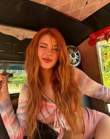 Asena - Profil