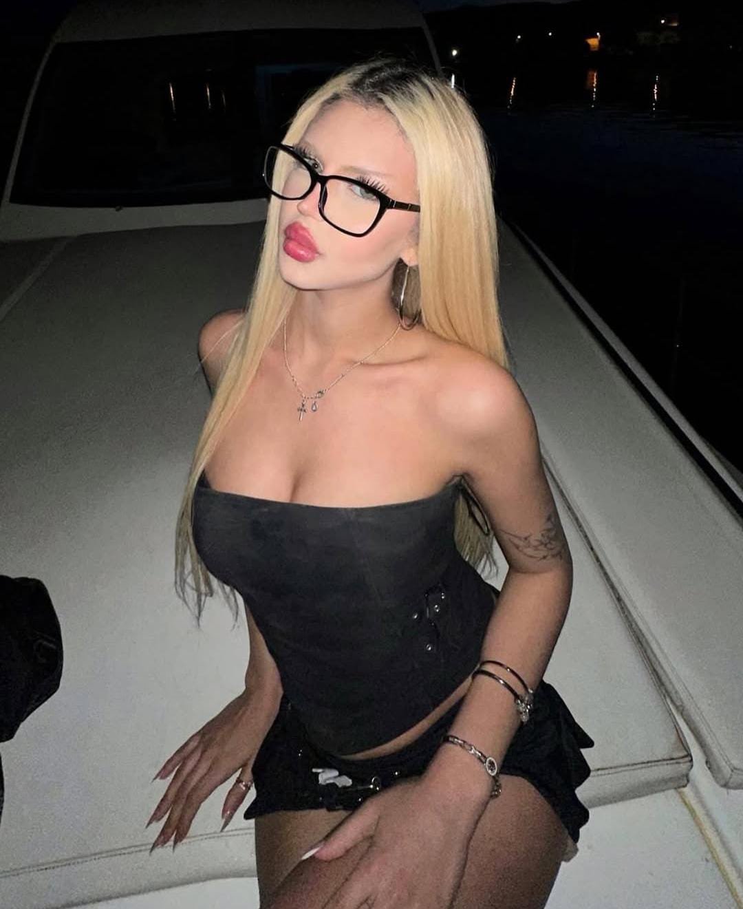 Buse Ve Aleyna - Profil