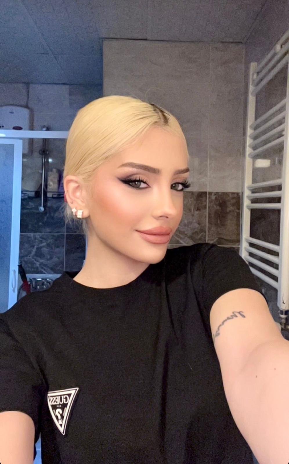 Buse Ve Aleyna - Profil