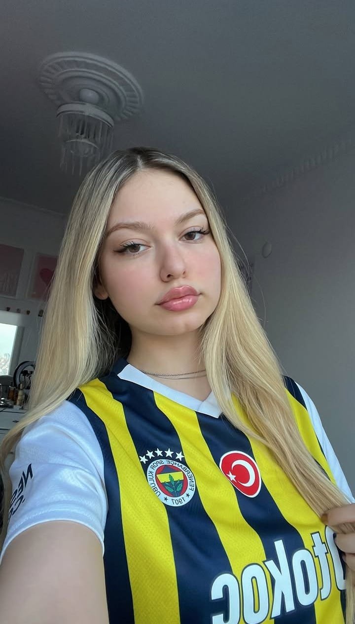 Zeyna - Profil
